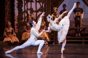 Chengwu Guo and Ako Kondo in Coppélia
