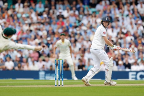 Steve Smith is close to holding onto an edge from Zak Crawley.