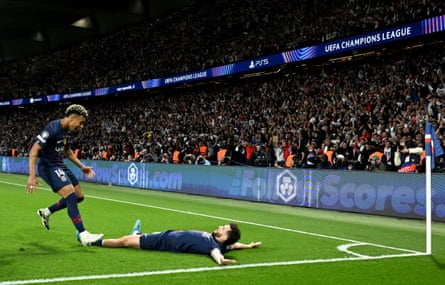 Désiré Doué and Khvicha Kvaratskhelia celebrate
