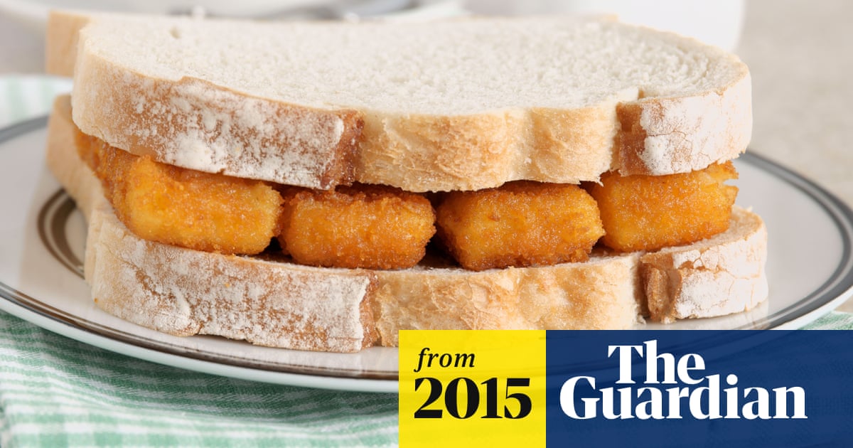 How to eat: fish finger sandwiches, Food