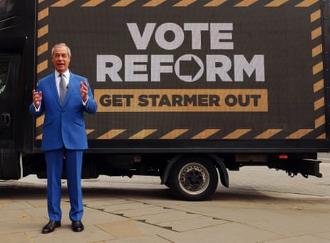 निगेल फ़राज़ ने रिफॉर्म यूके के चुनावी नारे का अनावरण किया