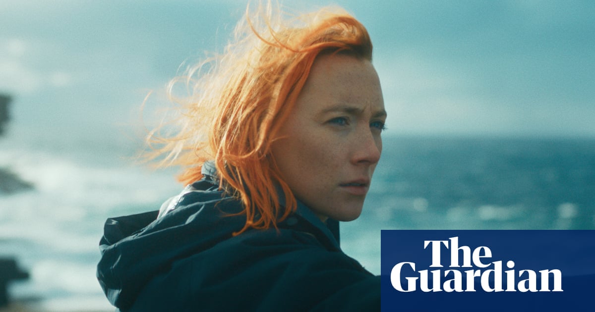 La huida de Amy Liptrot revisión – brutal pero conmovedor relato de la vida en el límite | Libros La huida de Amy Liptrot revisión – brutal pero conmovedor relato de la vida en el límite | Libros