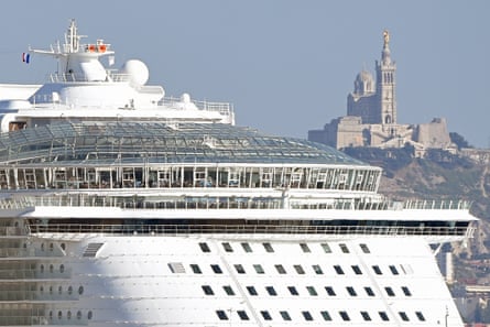 MS Allure of the Seas, the largest passenger ship ever constructed, leaving the port of Marseille.
