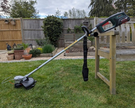Andy Shaw testing the Bosch grass trimmer