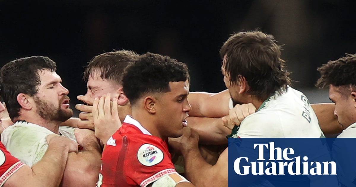 Etzebeth red card mars South Africa demolition job as Wales slump to record home defeat