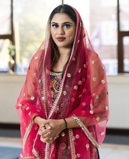 Simran Cheema said people felt scared to wear the artefacts of their religion.