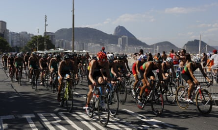 Sugar Loaf mountain provides a backdrop for the men’s triathlon ITU World Olympic Qualification event, in Rio de Janeiro