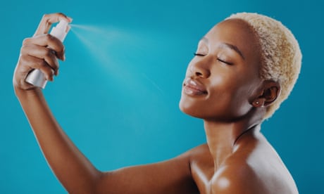 Can you remove nail polish with lemon and vinegar? | Nail varnish | The Guardian Can you remove nail polish with lemon and vinegar? | Nail varnish | The Guardian