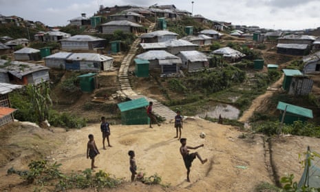 Violence has forced more than 720,000 Rohingya to flee Myanmar to areas like Kutupalong camp in Bangladesh.