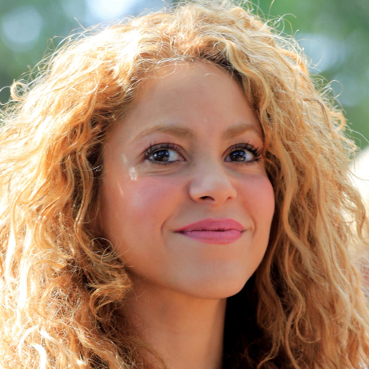 Shakira Charged With Tax Evasion In Spain Shakira The Guardian