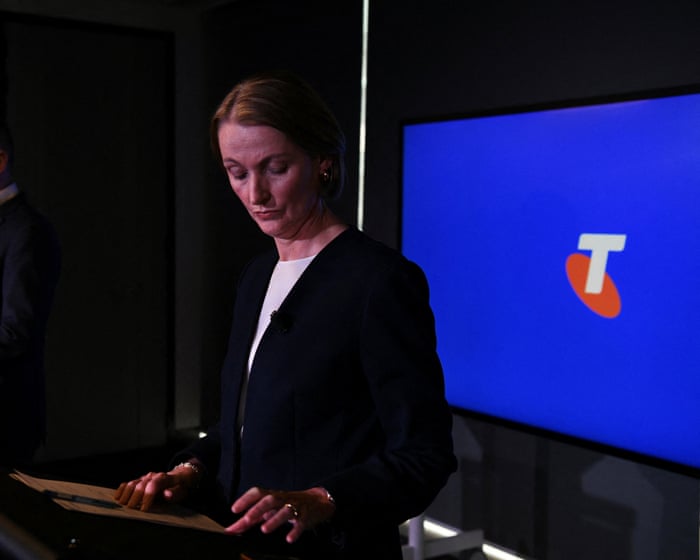 ‘People could have lost their lives’: Telstra bosses to face Senate grilling as apologies fail to quell outage anger