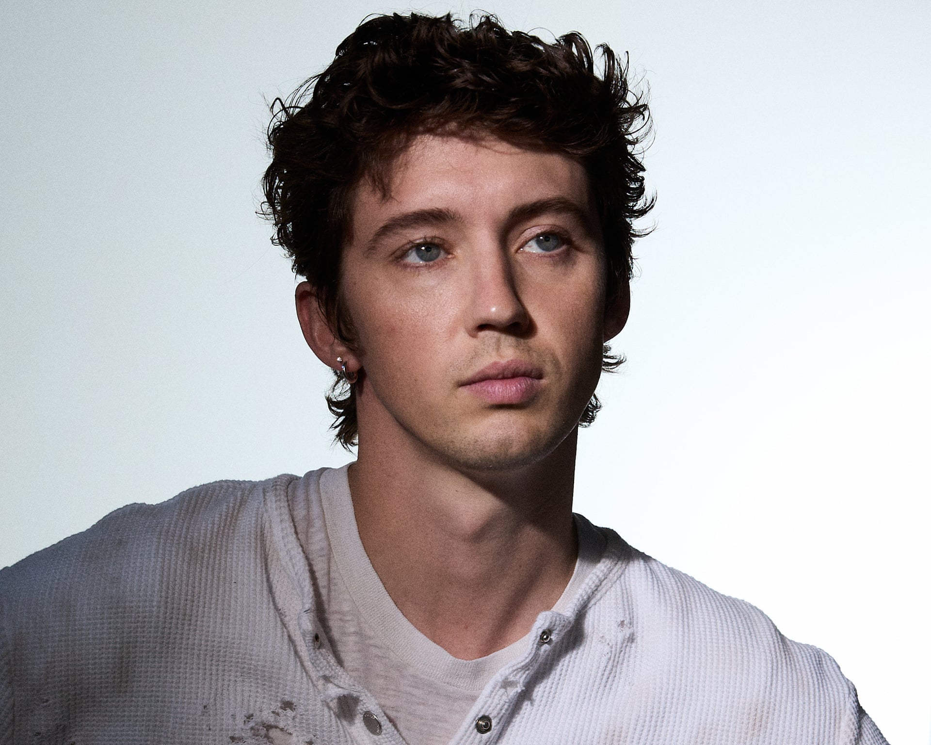 Photo: theguardian.com Troye Sivan's 'She's the Best' Album Tops Billboard's New Music Poll
