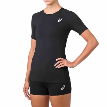 A black Asics base layer SS top. It is short sleeved with an Asics logo on the left hand side of the chest.