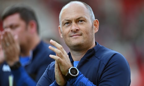 Alex Neil returns to Championship with appointment as Millwall head coach |  Millwall | The Guardian