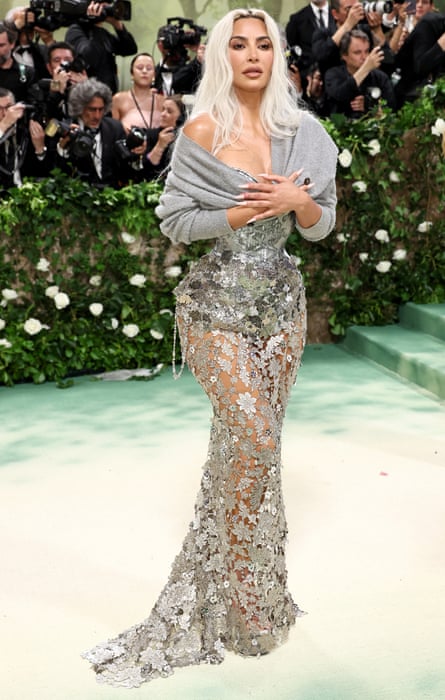 Kim Kardashian chose a silver dress by Galliano