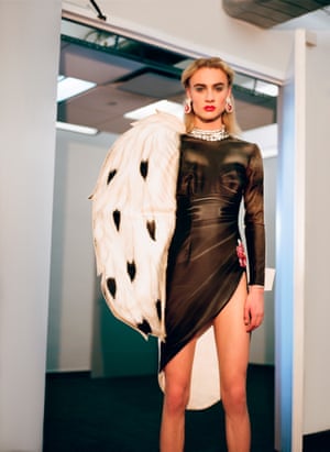 80s modern twist future wears selection ysl vincent gold