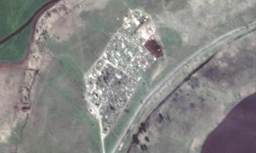 Russia-Ukraine war latest: Zelenskiy warns Moscow wants to ‘capture other countries’ as Russia pushes to seize southern Ukraine– live | Ukraine 9 This satellite image released by Maxar Technologies on Friday shows several long trenches freshly dug in the same area on April 15.
