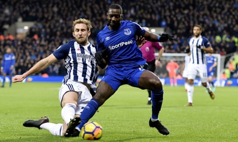 Everton’s Yannick Bolasie, right, and Craig Dawson of Albion challenge for the ball in Boxing Day’s 0-0 draw. 