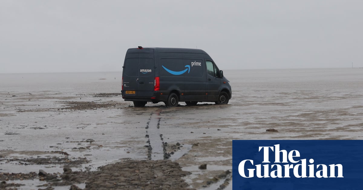 Abandon shipment: how an Amazon van got marooned on the UK’s ‘most dangerous path’