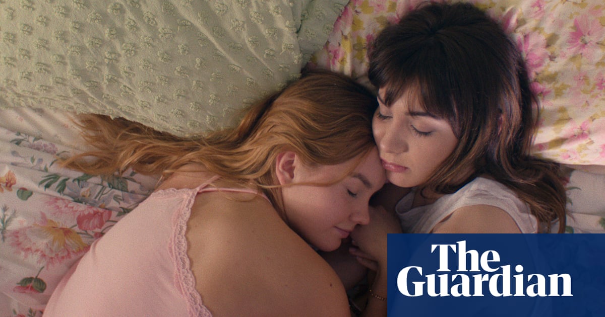 Hannah Marks: Usually, in movies, these two women would hate each other