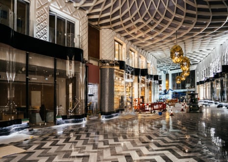 Victoria Leeds shopping centre interior