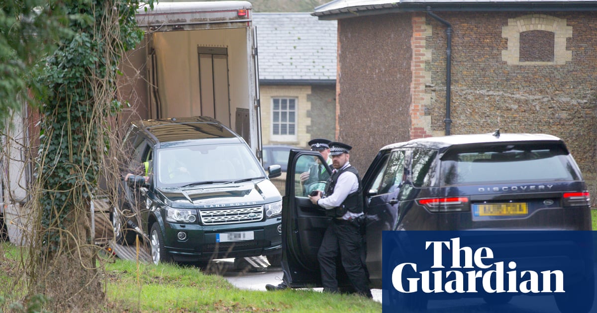 Ja! 40+  Lister over Prince Philip Car Hospital: Prince philip thanks everyone who sent their good wishes after walking out of hospital in london, having spent several days in care for a the duke of edinburgh walked out of the king edward vii hospital and shook hands with a nurse before getting into the front passenger seat of a car and. Ja! 40+  Lister over Prince Philip Car Hospital: Prince philip thanks everyone who sent their good wishes after walking out of hospital in london, having spent several days in care for a the duke of edinburgh walked out of the king edward vii hospital and shook hands with a nurse before getting into the front passenger seat of a car and.