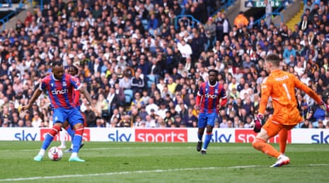 It’s five for Palace as Jordan Ayew beats the offside trap. Leeds have fallen apart in this second half.