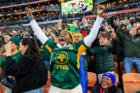 Springboks fans react after South Africa scored against New Zealand