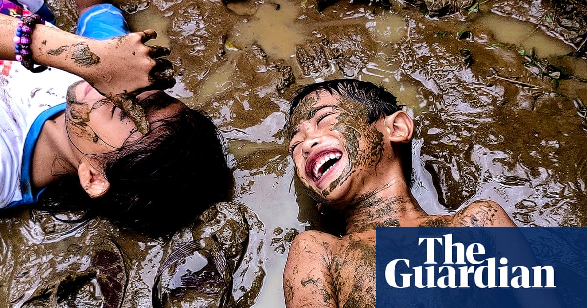 ‘The happiness on their faces pulled me back to my own childhood’: Mark Linel Padecio’s best phone picture