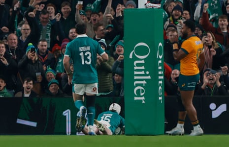 Ireland’s Mack Hansen scores their first try.