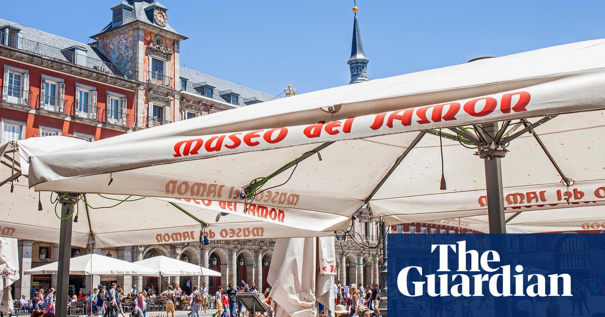 Madrid judge shuts down 10 tourist lets for illicit and unsanitary activities'