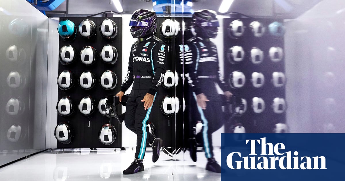 Lewis Hamilton to enter his own team in new Extreme E all-electric racing series