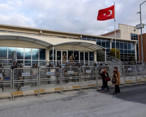 The courthouse at Silivri prison, where the trial of Ekrem İmamoğlu is taking place, 9 March 2026. qhxidiqxkiqeuinv