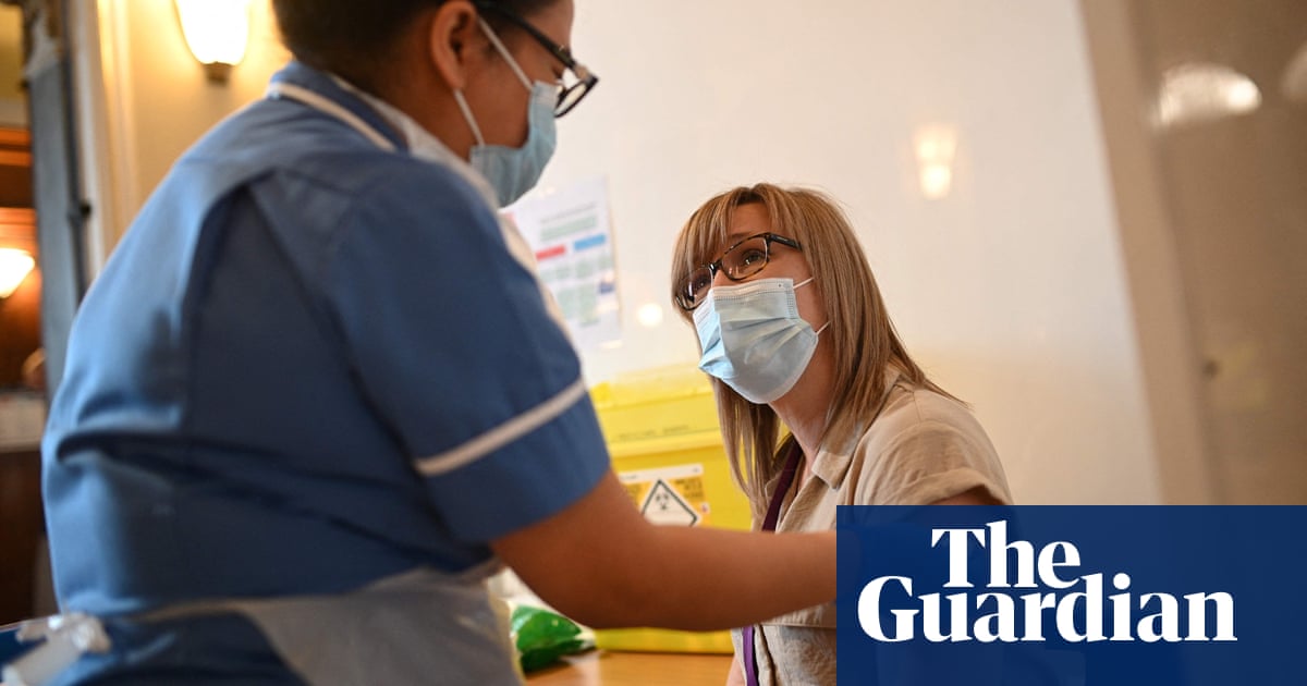 Unicef calls on UK to give 20% of vaccines to other countries