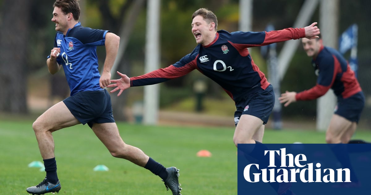 England spring surprise with Furbank at full-back for Six Nations opener