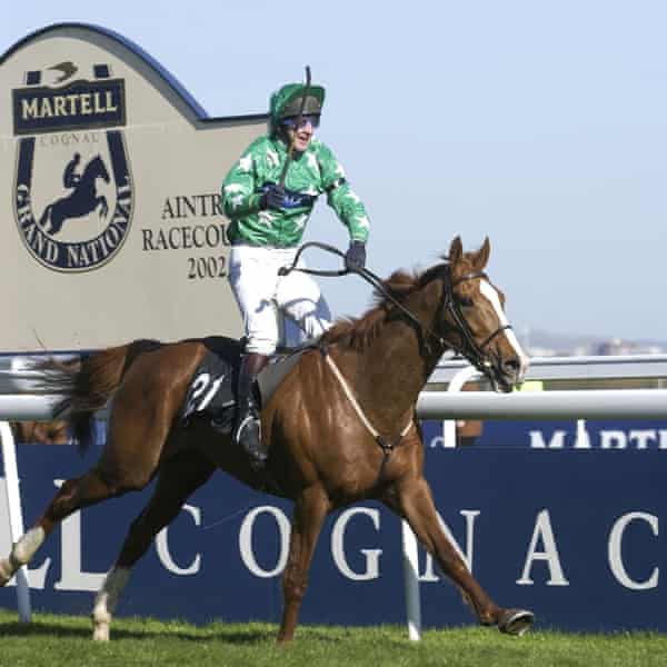 Jim Colotti memenangkan Grand Prix Nasional 2002 atas Bindari.