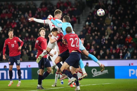 जोआचिम एंडरसन प्राग में डेनमार्क स्तर पर शीर्ष पर!