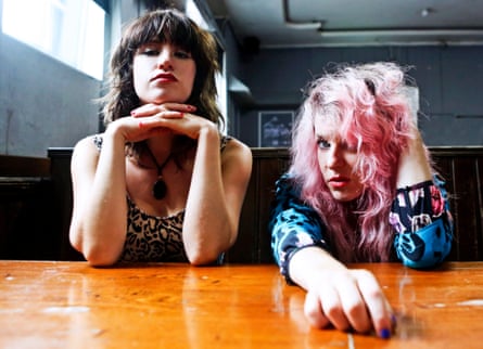 Deap Vally … scuzzy blues-rock for a Fluffer pit party