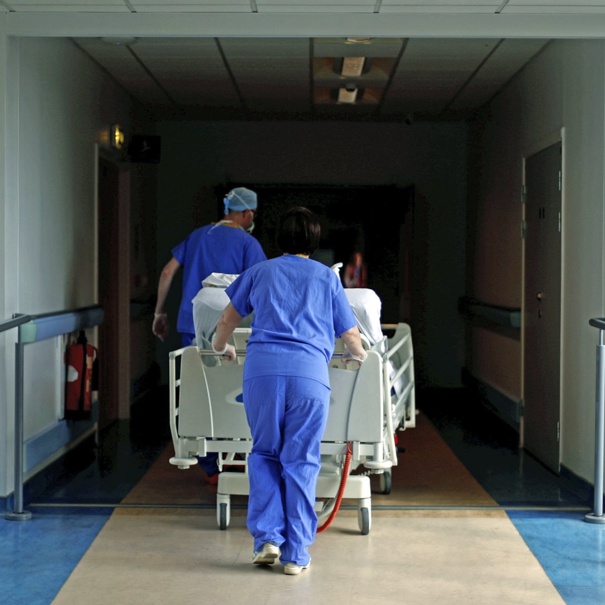 Up To 20 Of Hospital Patients With Covid 19 Caught It At Hospital World News The Guardian