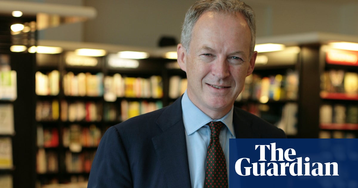 Waterstones Staff Deliver Petition For Living Wage To Firm S Hq