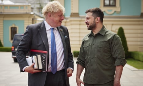 Boris Johnson and Volodymyr Zelenskiy