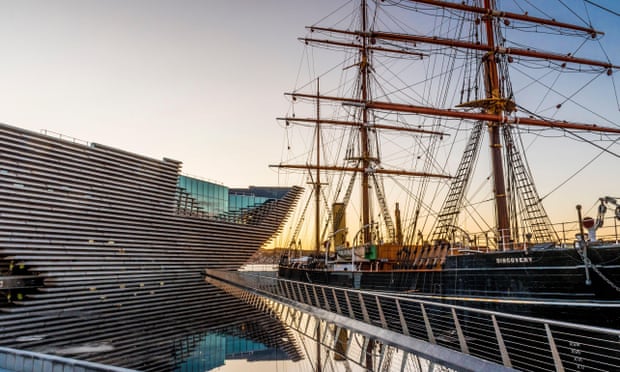 Royal Research Ship Discovery at Discovery Point, Dundee with the V&A Museum