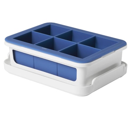 OXO Good Grips silicone large ice cube tray with lid