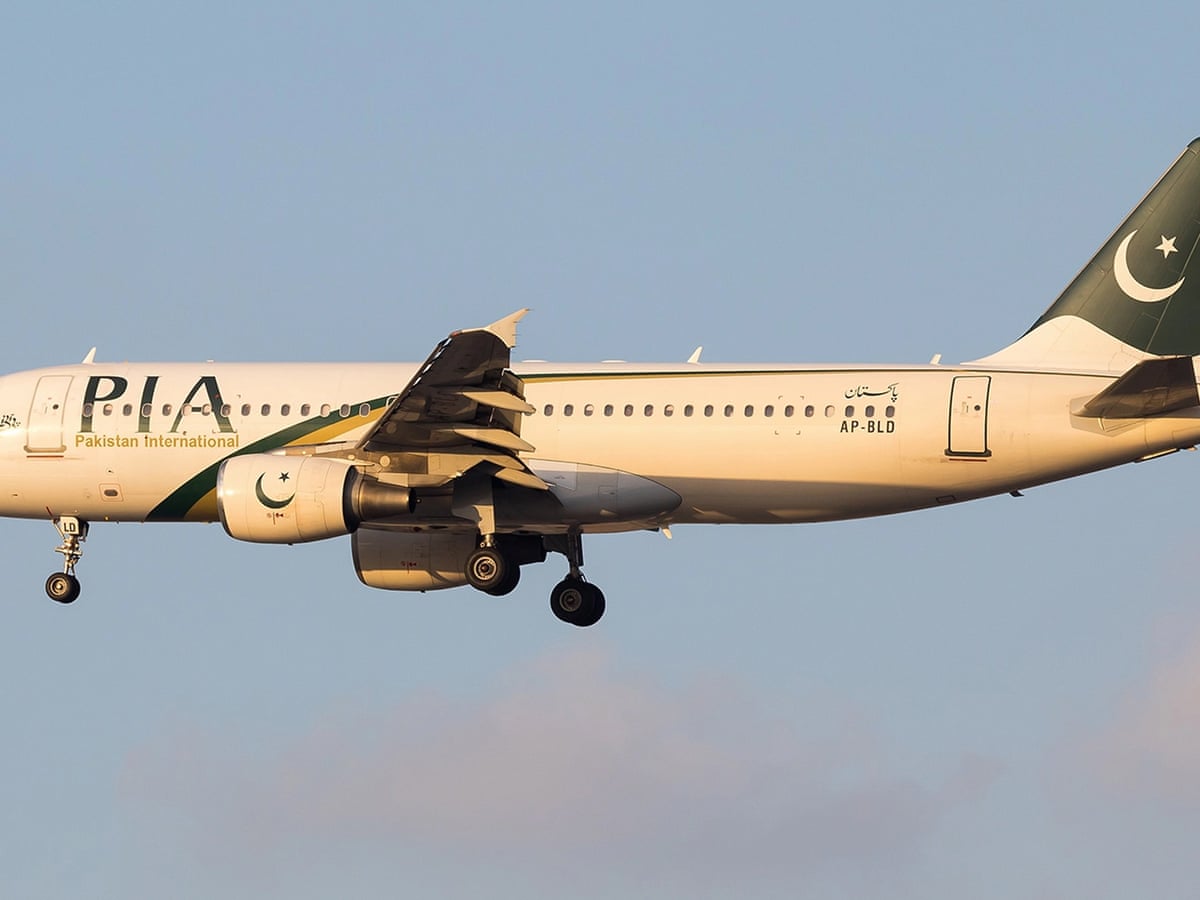 Pakistan S National Airline Reassures Over Dubious Pilot Licences Pakistan The Guardian