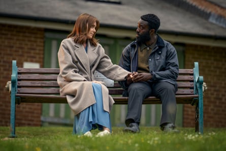 Keeley Hawes with Paapa Essiedu in Falling.