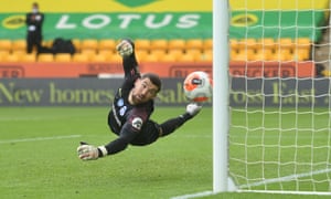 Brighton keeper Mathew Ryan sees Adam Idah’s header clatter against the uptight.