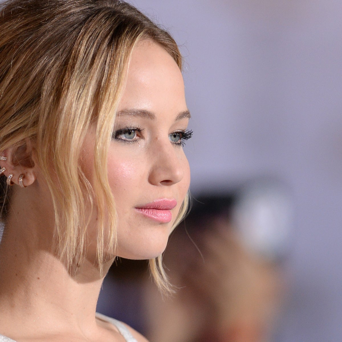 Jennifer Lawrence Expresses Anger At Hollywood S Gender Pay Gap Jennifer Lawrence The Guardian