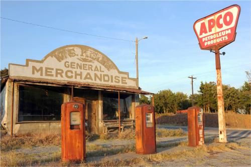 Forever and Ever, Amen, Oaklahoma Gas stations in America are like small shrines to the 20th Century, sometimes bereft of fuel or people but always resonating with a kind of rusty alien elegance and honesty
