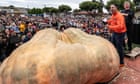 Squash goals: Minnesota man's 2,749lb pumpkin sets world record