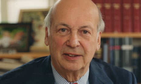 Sir Elihu Lauterpacht was fearlessly independent and persuasive